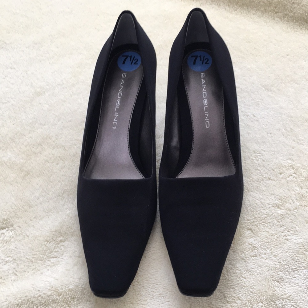 Bandolino Classy Black Pumps